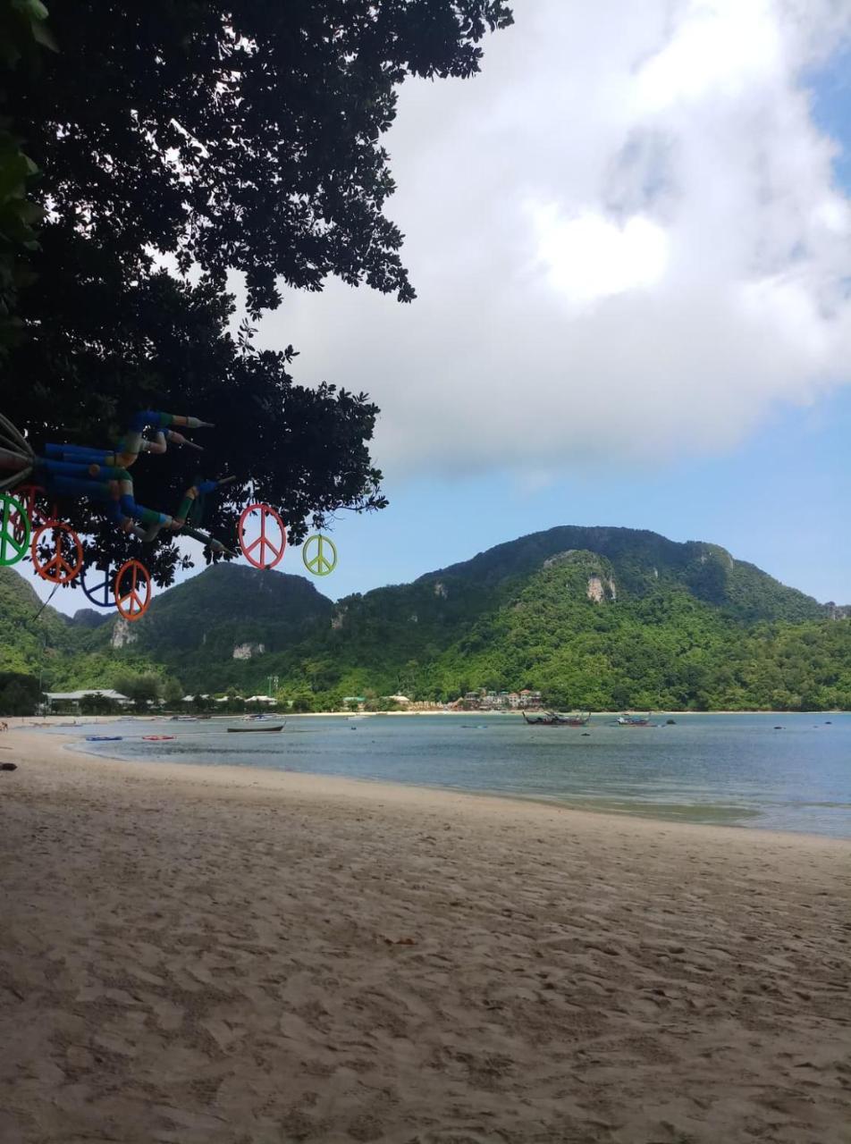 Stones Bar Dorm Rooms Koh Phi Phi Buitenkant foto